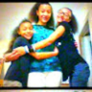 Meet your Posher, Ebony